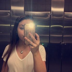 Meet your Posher, Kaylen